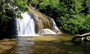 Cachoeira dos Trs Tombos em Ilhabela!