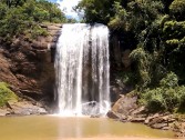 Visite a Cachoeira Grande em Lagoinha - SP