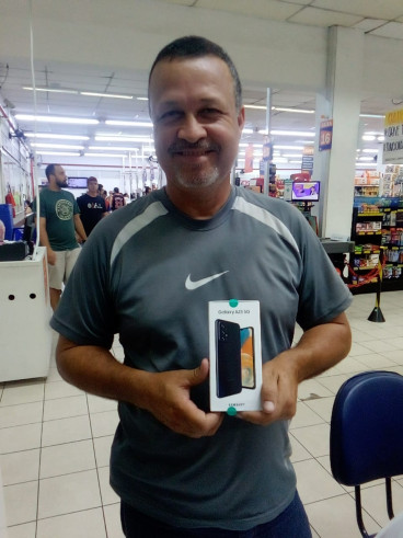 Edson Crescêncio - Ganhador do Smartphone - Loja Jd. Satélite