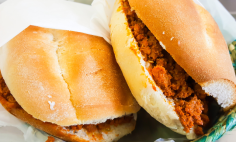 Sandu�che de Carne Mo�da