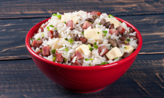 Arroz com Calabresa