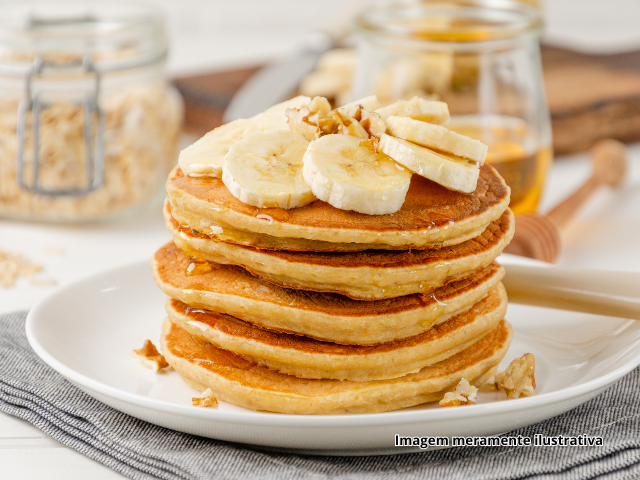 Panqueca Integral com Banana (tipo americana)