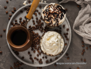 Cappuccino de Caf� com Chantilly