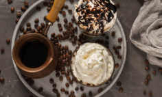 Cappuccino de Caf� com Chantilly