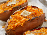 Batata Assada com Recheio de Frango Cremoso!