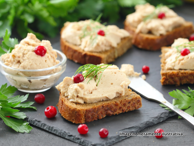 Pat� de Frango Gratinado Itamb�!
