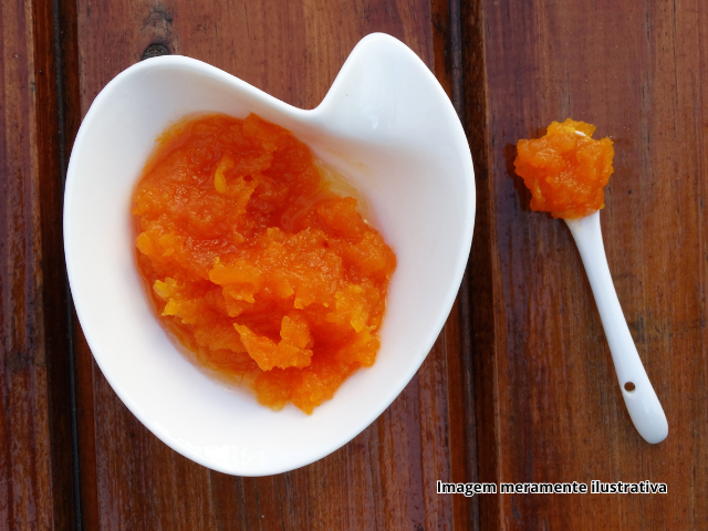 Doce de Ab�bora com Coco