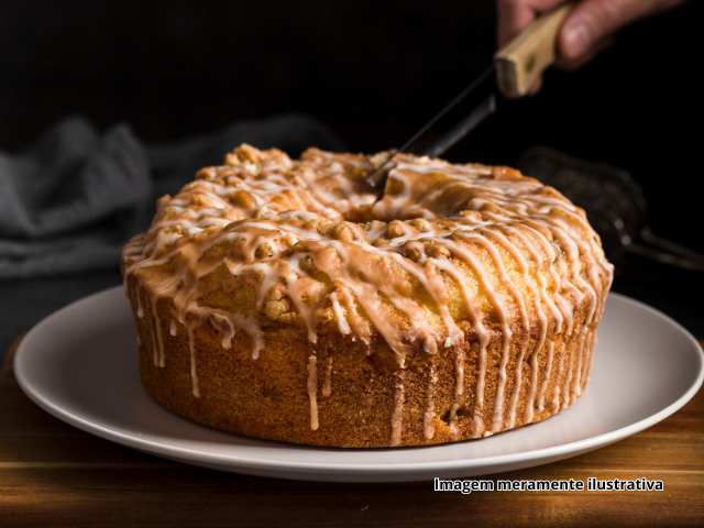 Bolo de Pinh�o com Leite Condensado