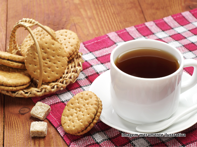 Biscoitinhos de Leite Condensado com Ch� Le�o Fuze