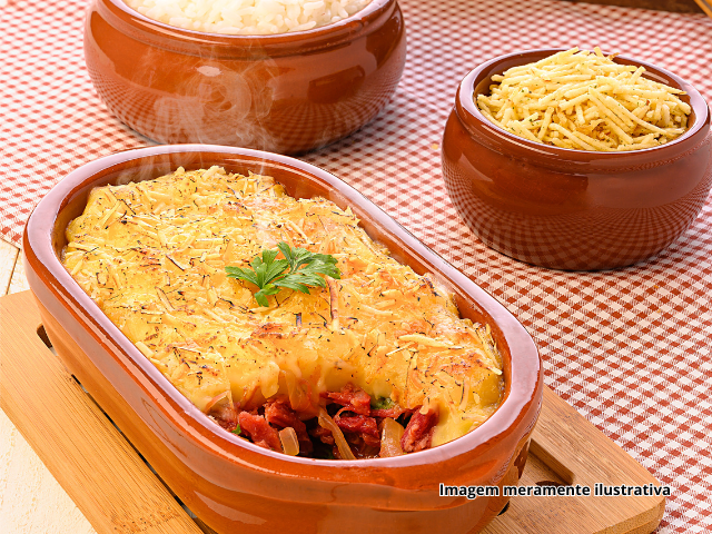 Escondidinho de Carne Seca Itamb�