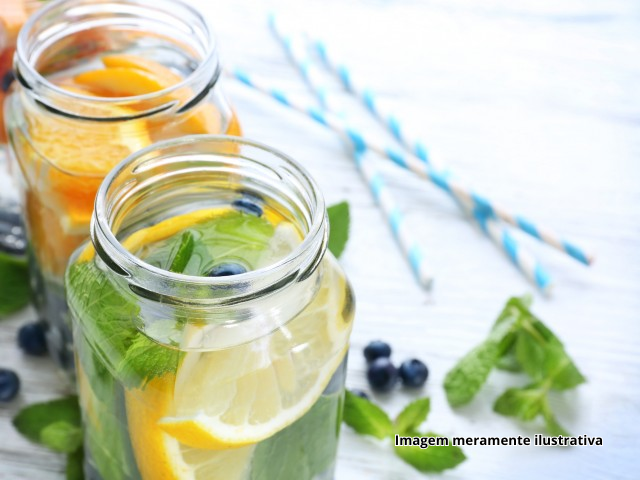 �gua Aromatizada! Sabor e benef�cios!