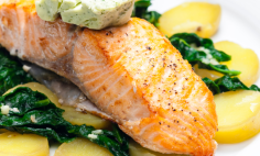 PEIXE SALGADO DE FORNO COM BATATAS AO MURRO!