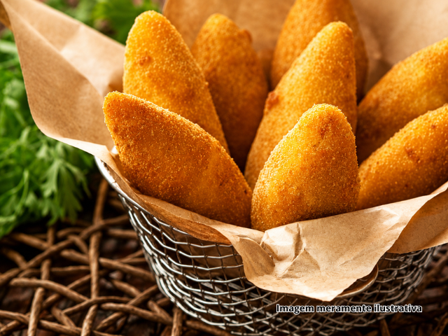 Bolinho Caipira com Farinhas Paraibuna