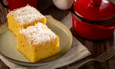 Bolo de Kimilho Floc�o com Coco
