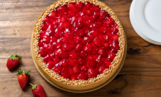 Torta de Morango Aerada